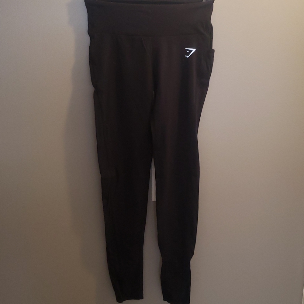 Size S Gymshark black leggings